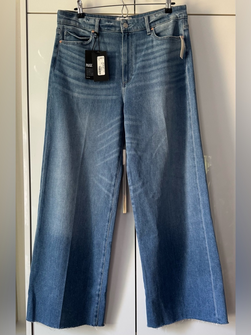 NWT Size 32 - Paige Anessa 31" Wide Leg Jean Mesmerize 93% Cotton (NWT $420)